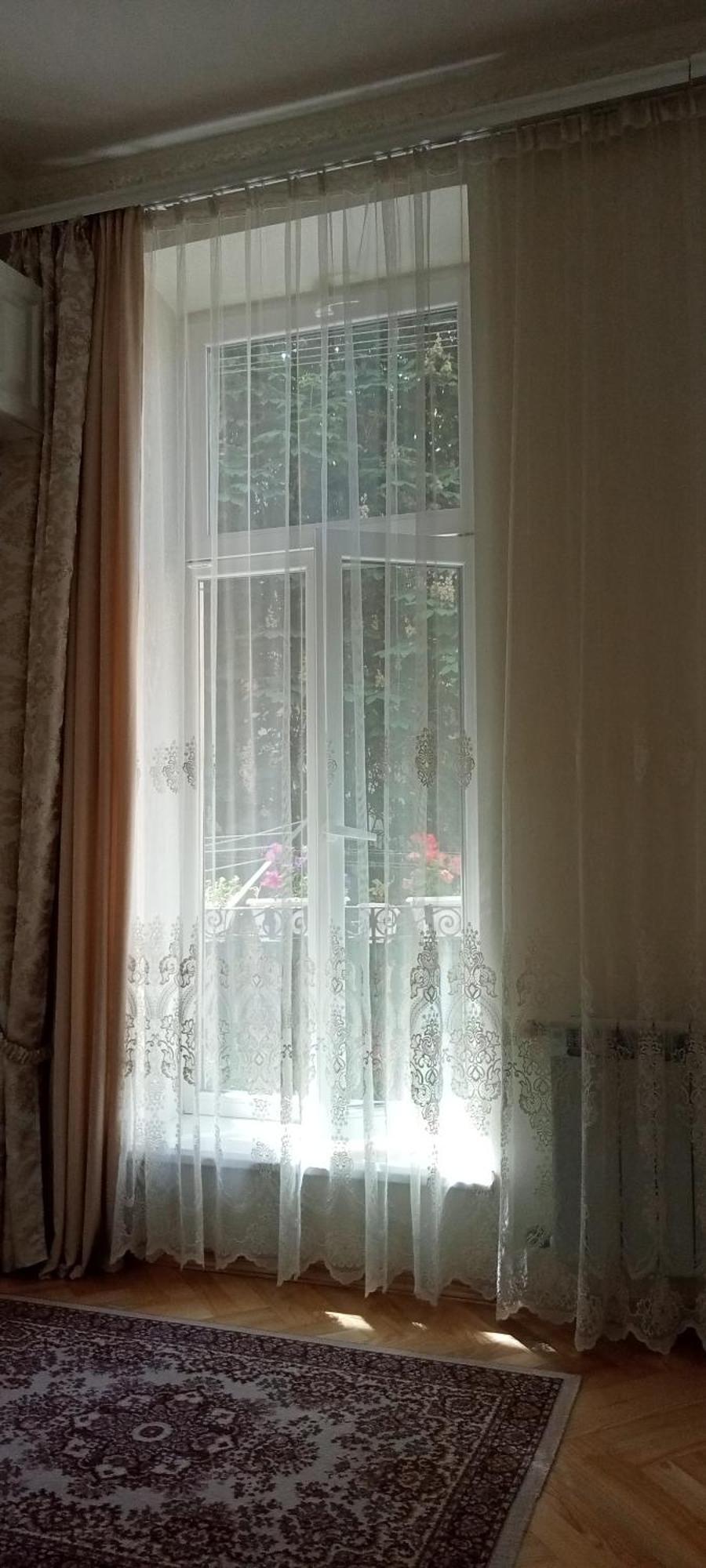 Svitla Zatyszna: Cozy Central Apartment with Balcony Near Opera Lviv Exterior photo